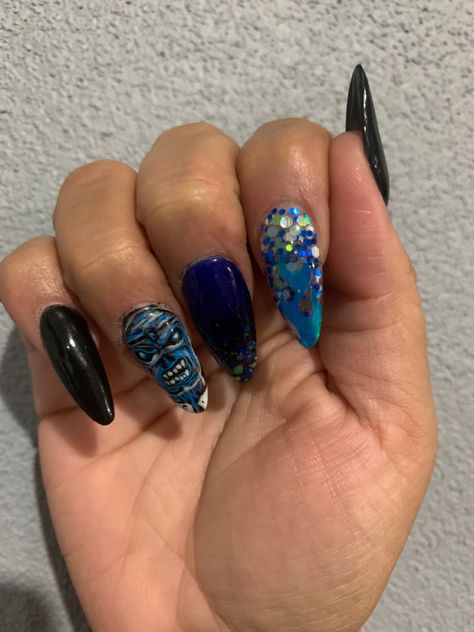 Iron Maiden, Nails