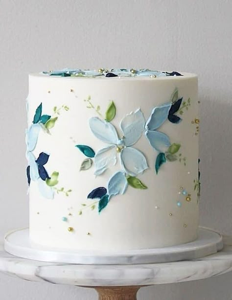 Cake Painting Tutorial, Floral Cake Design, Modern Birthday Cakes, Soul Cake, Elegant Birthday Cakes, Watercolor Cake, Spring Cake, Simple Cake Designs, Mini Cakes Birthday