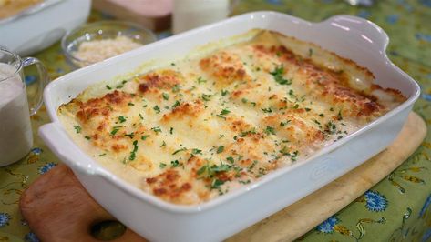 Ree Drummond's Shrimp Scampi Lasagna Roll-Ups - TODAY.com Ree Drummond Lasagna, Shrimp Lasagna, Lasagna Roll Ups, Lasagna Roll, Roll Ups Recipes, Lasagna Rollups, Lasagna Rolls, Pioneer Woman Recipes, Lasagna Soup