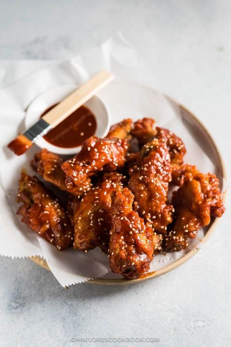 Fried Chicken Wings in Asian Hot Sauce (Crispy Even When Chilled!) | Gluten Free | Game Day | Party | Appetizer Asian Fried Chicken, Asian Hot Sauce, Korean Fried Chicken Wings, Crispy Fried Chicken Wings, Ayam Teriyaki, Chicken Wing Recipes Fried, Cooking Chicken Wings, Making Fried Chicken, Crispy Wings