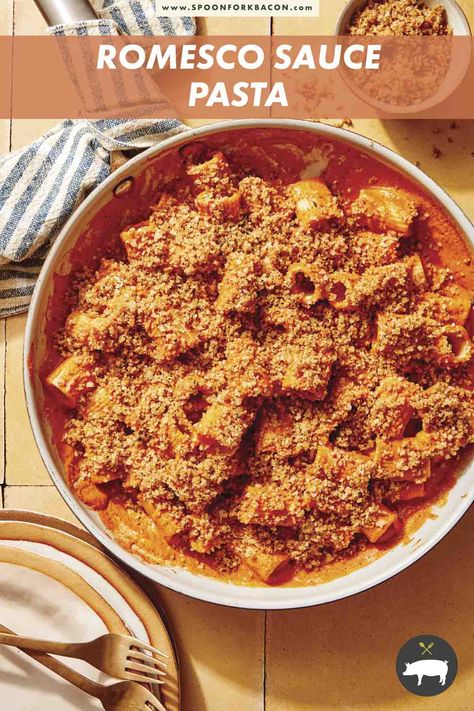 Our bright and robust Romesco Sauce Rigatoni is topped with buttered parmesan and herb breadcrumbs for the perfect pasta dish! #easydinner #dinnerrecipe #easyrecipe #pasta #romesco Romesco Sauce Pasta, Pasta Spoon, Spoon Fork Bacon, Romesco Sauce, Sauce Pasta, Perfect Pasta, Pasta Dish, Spoon Fork, Rigatoni