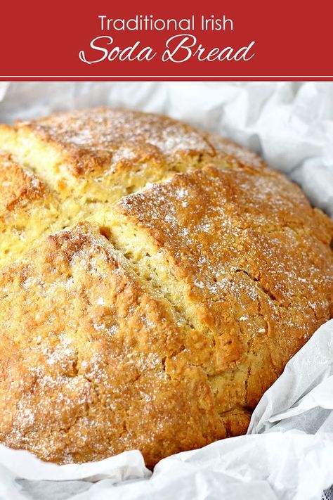 Traditional Irish Soda Bread, Soda Bread Recipe, Irish Cooking, Irish Soda Bread Recipe, Irish Cuisine, Pain Sans Gluten, Scottish Recipes, Irish Soda, Irish Soda Bread