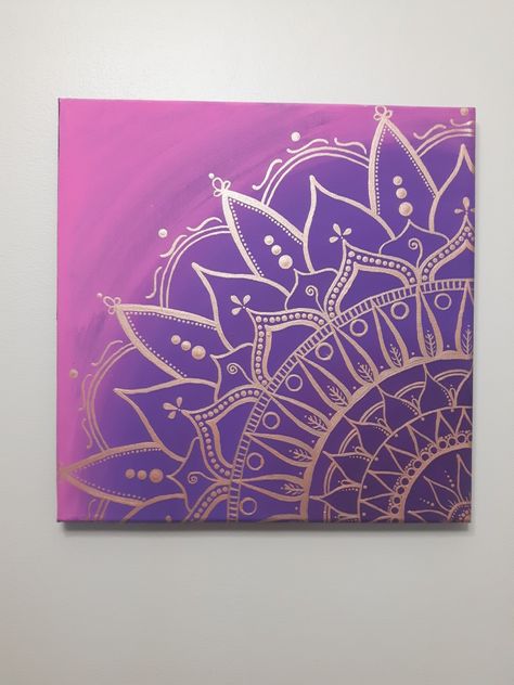 Mandela Art Therapy, Henna Painting On Canvas, Mandala Art Canvas Painting, Meditation Painting Ideas, Spiritual Paintings Canvases, Canvas Mandala Painting, Mandala Art Canvas, Acrylic Mandala, Henna Canvas