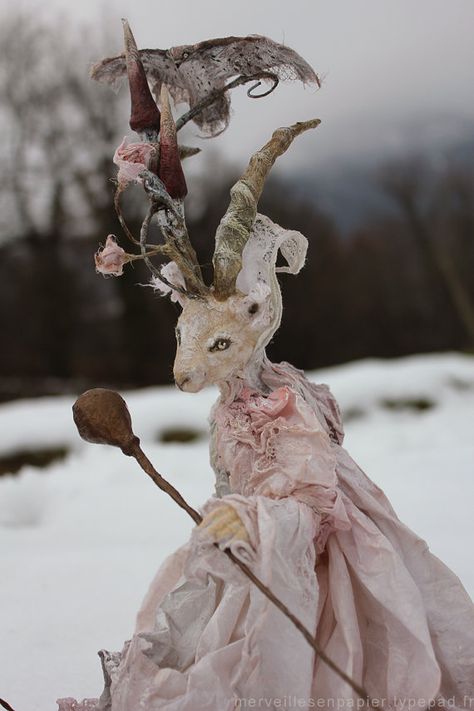 Octopus Decor, Paper Mache Animals, Paper Mache Sculpture, Paper Mache Art, Paper Mache Crafts, Winter Fairy, Victorian Dollhouse, Paper Clay, Soft Sculpture