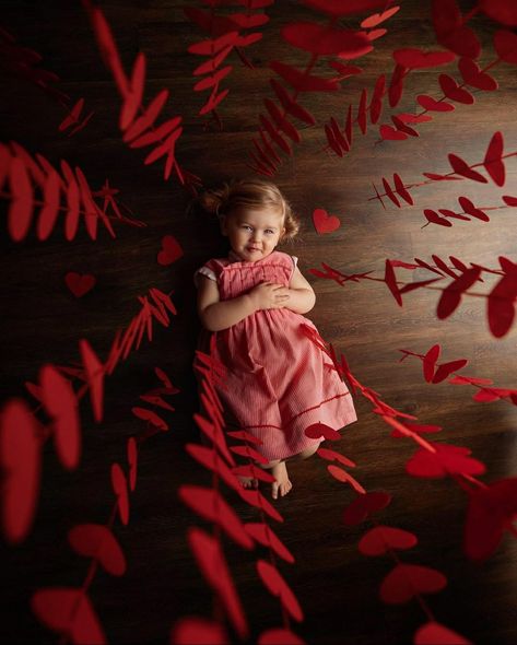 Valentine's Day Aesthetic | February 14th | Winter | meg_nlo Studio Mini Sessions, New Year Photoshoot, Heart Project, Valentine Mini Session, Toddler Photoshoot, Valentine Photo Shoot, Happy February, Congenital Heart, Preschool Valentines