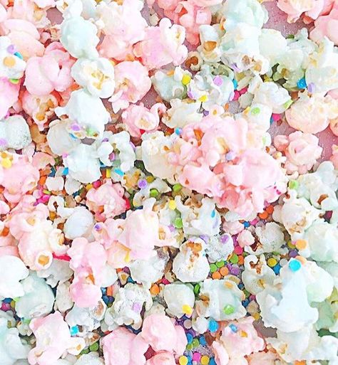 #cottoncandypopcorn #popcorn #pastel Cotton Candy Popcorn, Pastel Desserts, Rainbow Unicorn Cake, Ashley Nicole, Candy Popcorn, Pastel Candy, Rainbow Aesthetic, Food Wallpaper, Bright Rainbow