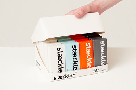 Organize Your Kicks With The Stækler Shoe Display System Perfume Ideas, Beautiful Packaging Design, Sweet Box Design, Modern Packaging, Retail Displays, Chocolate Design, Swiss Design, Delivery App, Razor Blade