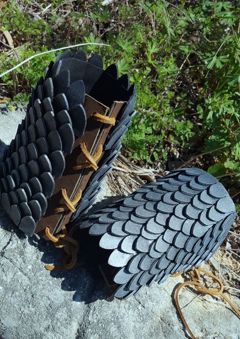 Foam Scales — CorSec Props Diy Dragon Scales, Animal Costumes Diy, Dragon Scale Armor, Foam Cosplay, Hair Product Storage, Dragon Fish, Scale Mail, Festival Ideas, Dragon Crafts