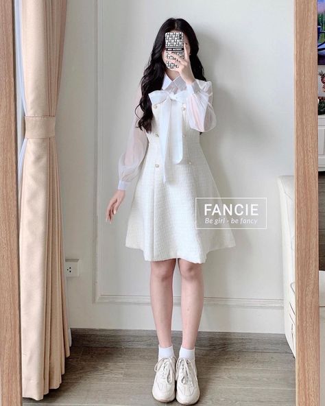 Dress Korean Style Simple, Casual Sporty Outfits, Short Semi Formal Dresses, Chinese Fashion Street, Prom Girl Dresses, Women Dresses Classy, Korean Fashion Dress, White Short Dress, Korean Dress