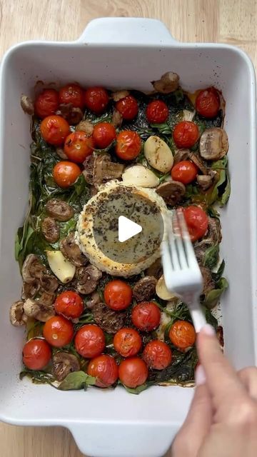 Mediterranean Diet Plan 🇺🇸 on Instagram: "Eat or pass?
Cre by @healthyfitnessmeals
1 cup packed spinach
1 Boursin Cheese
1 cup cherry tomatoes
1 cup mushrooms
3-4 Garlic closes
1/4 cup olive oil
1 tsp dried basil
1 tsp dried oregano
salt and pepper
8 oz pasta of your choice (reserve some pasta water to add with the sauce- not shown)
you can also add chili peppers or cayenne pepper.

Bake at 350F for 20-25 minutes or until the tomatoes burst and get soft." Pasta With Mushrooms And Spinach, Boursin Cheese Pasta, Boursin Cheese Recipes, Spinach Tomato Pasta, Pasta With Mushrooms, Spinach Pasta Recipes, Mushrooms And Spinach, Oregano Salt, Cheese Pasta Recipes