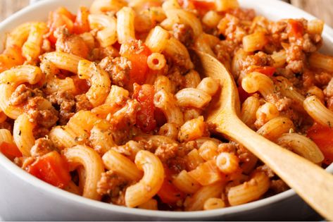 American Chop Suey, American Goulash, Goulash Recipe, Beef Goulash, Goulash Recipes, Chop Suey, Goulash, Ww Recipes, Pressure Cooking