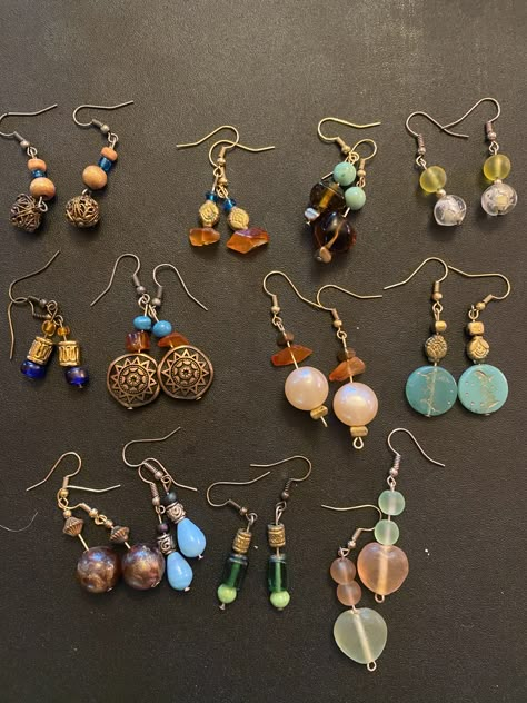 Handmade Jewellery Homemade Jewelry, Thrifted Earrings, Hippy Earrings, Hippie Jewelry Diy, Diy Jewelry Earrings, Earthy Jewelry, Hippie Earrings, Homemade Jewelry, Funky Jewelry