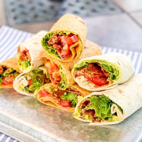 Wraps With Avocado, Avocado Mayo Recipe, Blt Wraps, Wraps Recipes Easy, Avocado Mayo, Avocado Blt, Wraps Recipes, Avocado Wrap, Mayo Recipe