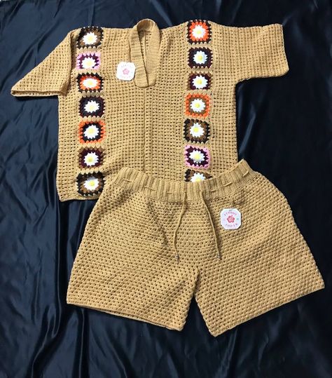 Finished this express order in the nick of time :) Matching crochet shirt and shorts in size XXL made with 100% acrylic yarn 106 hours of work!! #60,000 Naira DM TO ORDER Crochet Things For Men, Men’s Crochet, Crochet Ideas For Men, Crochet Men Shirt, Crochet Mens Shorts, Crochet For Men, Two Piece Crochet, Knitting Clothing And Accessories, Creative Weaving