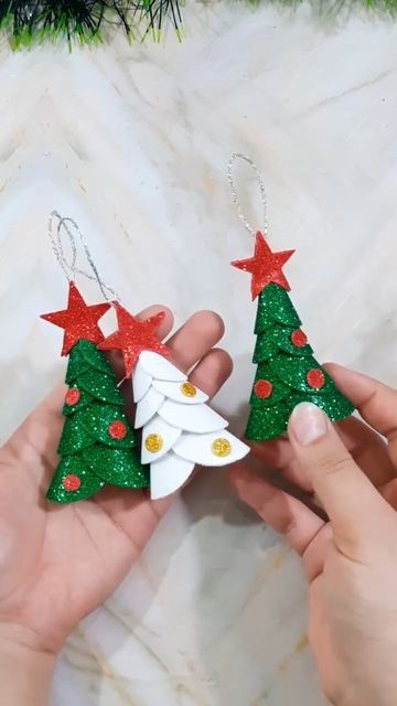 Foam Sheet Crafts, Kid Friendly Crafts, Handcrafted Decor, Christmas Tree Crafts, Crafty Kids, Foam Sheets, Kids' Crafts, Diy Christmas Tree, Creative Kids