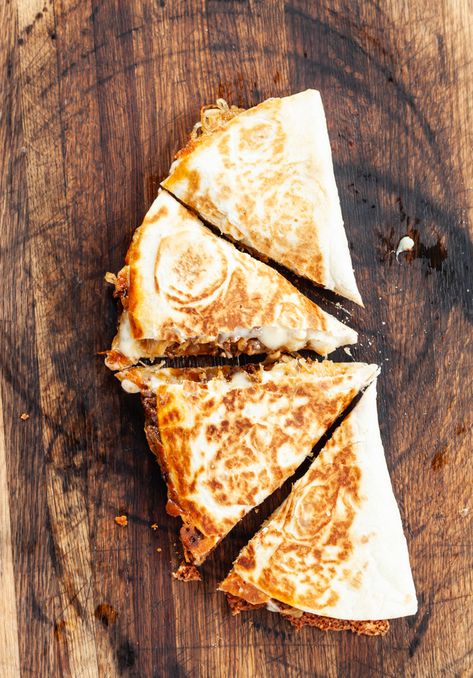 Chorizo and Caramelized Onion Quesadilla Chorizo Quesadilla, Beef Chorizo, Different Cheeses, Chorizo And Eggs, Easy Quiche, Chorizo Recipes, Crispy Cheese, Cheese Quesadilla, Meatless Main Dishes