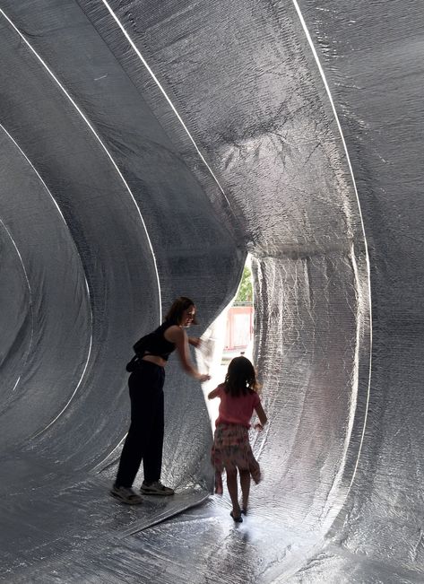 Smiljan Radić creates inflatable stage for Chile's architecture biennial Cj Hendry, Copper House, Red Tent, Bouncy House, Temporary Structures, Festival Theme, Public Architecture, Good Readers, Bouncy Castle