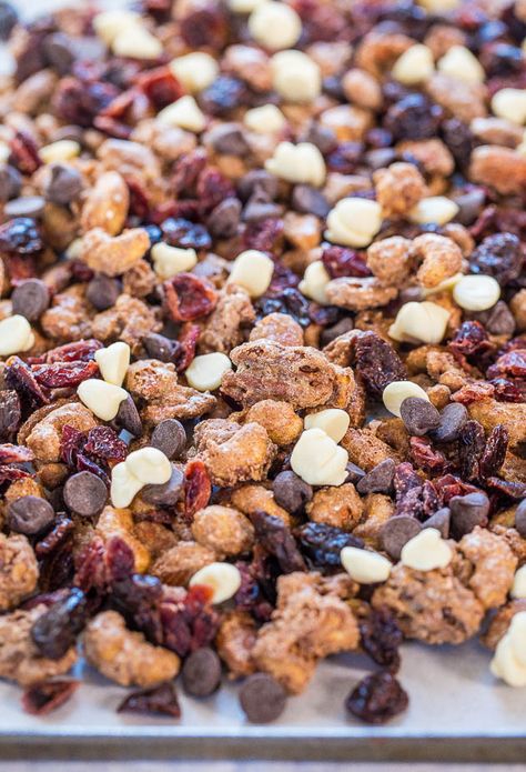 Cinnamon Sugar Candied Nuts Trail Mix - Candied nuts like you get at the mall with trail mix add-ins. This stuff is dangerously good!! Perth Restaurants, Trail Mix Recipes, Snack Mixes, Averie Cooks, Fall Snacks, Candied Nuts, Sugar Candy, At The Mall, Chex Mix