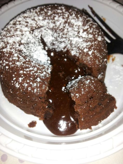 Delicious homemade lava cake by scratch Cake Captions, Pastries Recipes Dessert, Chocolate Dishes, Lava Cake, Chocolate Cookie Recipes, Lava Cakes, Pastry Recipes, Food Obsession, Pretty Food