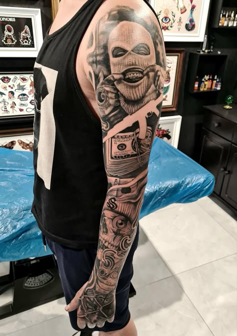 Whole Hand Tattoos, Whole Arm Tattoo, Tattoo Full Hand, Acab Tattoo, Voll Arm-tattoos, Gangster Tattoo, Tattoos Masculinas, Full Hand Tattoo, Chicano Tattoos Sleeve