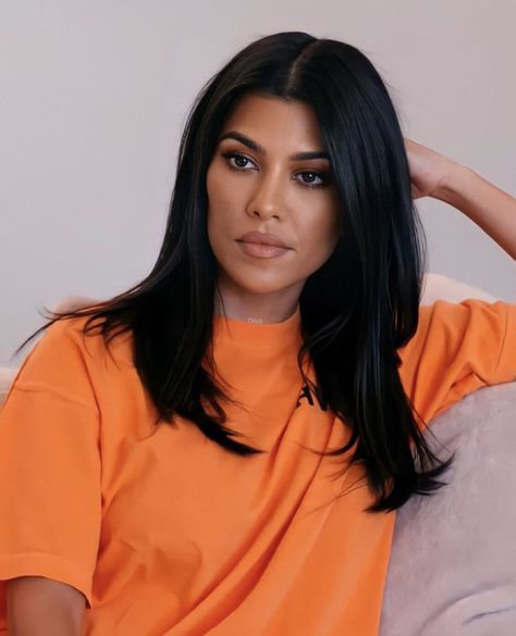 Kourtney Kardashian Hair, Best Hairstyles For Women, Kardashian Hair, Jet Black Hair, The Best Hairstyles, Brown Hair Balayage, Hair Inspiration Color, Hair Inspo Color, Hair Envy