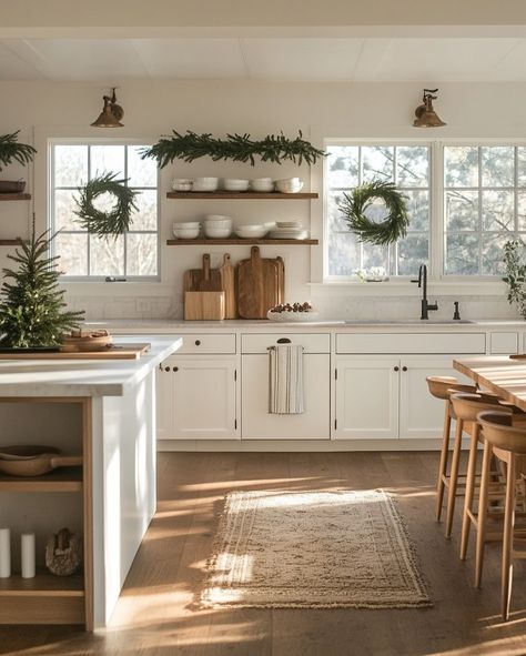 A holiday home tour that’s giving all the cozy & inviting vibes. Natural, organic & not over the top way to decorate for the holidays. . . . #holidayhome #hometohave #wearevivir #currenthomeview #sodomino #housenvy #handmademodernhome #designsponge #maketimefordesign #entrywaydecor #anthrohome #hometour #housetour #myhousebeautiful #ambularinteriorsaintgotnothingonme #ruedaily #mydomaine #luxeathome #mysmphome #smmakelifebeautiful #beckiowensfeature #myoklstyle #InteriorDesign #HomeDecor #... Black And White Cottage Kitchen, Cozy White Kitchen, Open Shelving In The Kitchen, Cottage Core Kitchen, Cottagecore Kitchen, Norfolk Pine, Holiday Home Tour, Organic Kitchen, Dream Kitchens Design