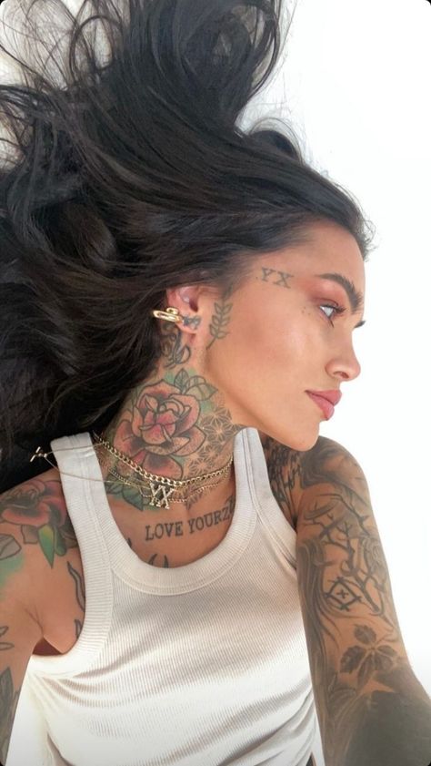 Classy Face Tattoos For Women, Buzzed Hair Women, Women With Tattoos, Surreal Tattoo, Buzzed Hair, Shaved Hair Designs, Tattoed Women, Tattoos Women, Love Inspiration