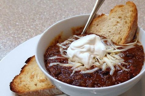 Holy Mole Chili for our Sunday Supper Mole Chili Recipe, Mole Chili, Homemade Chile, Mole Day, Butterscotch Recipes, Chile Recipes, Mole Sauce, Coffee Party, Chili Soup