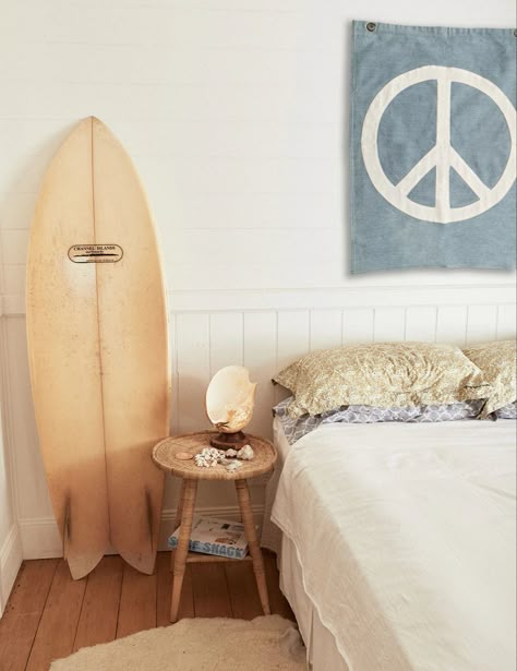 Coastal Cowgirl Bedroom, Coastal Cowgirl Room, Surfer Room, Cowgirl Bedroom, Cowgirl Room, Costal Cowgirl, Surf Room, Tropical Bedrooms, Beachy Room