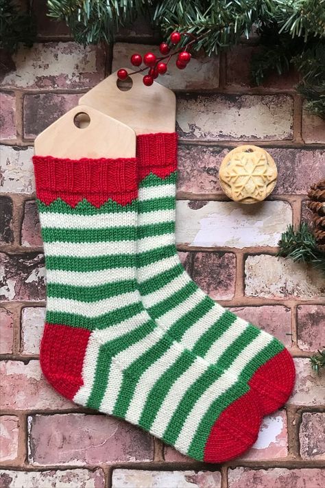 Fancy some fabulous festive socks for you and your family this year? I've got just the thing! Knitted in aran weight yarn, these House Elf Socks are quick, cosy and super cute. Don't have any aran weight yarn to hand? You can use 4ply held double! | House Elf Socks knitting pattern by Vikki Bird Designs Christmas Stocking Pattern Free, Knitting Patterns For Babies, Knitted Christmas Stocking Patterns, Christmas Socks Pattern, Stocking Pattern Free, Elf Socks, Christmas Knitting Projects, Crochet Quilt Pattern, Knit Afghan Patterns