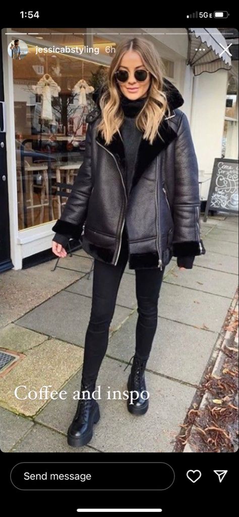 Shearling Jacket Outfit, Cold Outfit, Winter Fashion Outfits Casual, Looks Black, Casual Winter Outfits, Shearling Jacket, Mom Outfits, Mode Inspiration, Winter Fashion Outfits