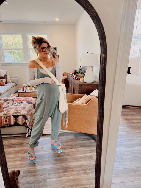 Shop Hot Shot Onesie and other curated products on LTK, the easiest way to shop everything from your favorite creators. Loose Jumpsuit Outfit, Hot Pregnancy Outfits, Preggo Fashion, Breastfeeding Clothes, Pregnancy Looks, Pregnancy Wardrobe, Maternity Jumpsuit, Bump Style, Jumpsuit Outfit