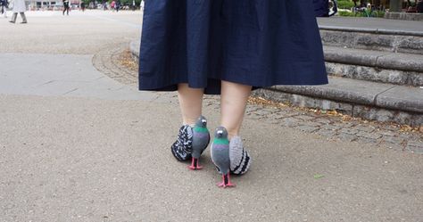 Japanese Designer Creates a Pair of Realistic Pigeon Shoes to Make Friends With the Local Birds Pigeon Nails, Franz Collection, Birds Drawing, Tattoo Nails, Spool Crafts, Safety Pin Brooch, Nike Shox, Baby Crafts, Safety Pin