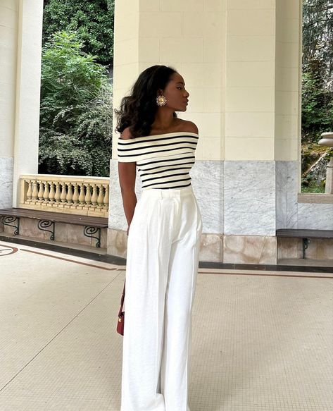 Striped Top Outfit Summer, Striped Top Outfit, Off The Shoulder Top Outfit, Shoulder Tops Outfit, 2023 Summer Outfits, Striped Off Shoulder Top, 2023 Fashion Trends, Top Summer Outfits, Modest Casual Outfits