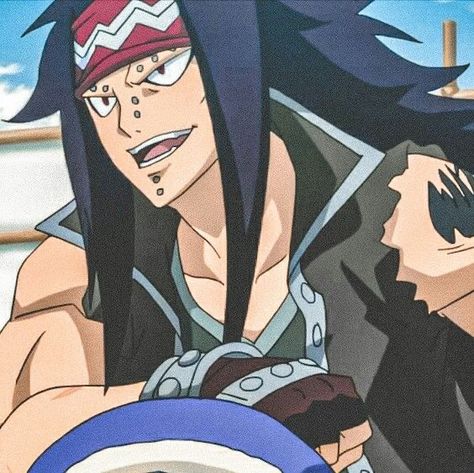 Gajeel Redfox (ガジル・レッドフォックス Gajiru Reddofokkusu) is an Iron Dragon Slayer, a member of the Fairy Tail Guild and a former S-Class Mage of Phantom Lord. Originally a Dragon Slayer from four hundred years past, Gajeel was sent to the future to assist in the destruction of Acnologia. In the year X793, he became the father of Levy's child. Gajeel Redfox Icon, Gajeel Icon, Gajeel Fairy Tail, Gajeel Redfox Fairy Tail, Fairy Tail Gajeel, Fairy Tail Tattoo, Gale Fairy Tail, Iron Dragon, Gajeel And Levy