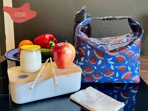 Lunchbox Sewing Pattern Free, Quilted Lunch Bag Free Pattern, Sewing A Lunch Bag, Fabric Lunch Bag Pattern, Bento Bag, Sac Lunch, Diy Couture, Lunch Bag, Couture