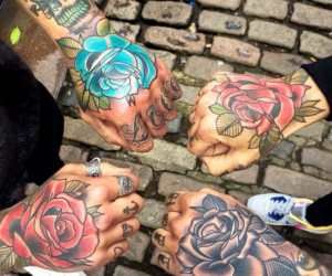 Traditional Hand tattoos by Matt Webb Rose Hand Tattoo, Skeleton Hand Tattoo, Geniale Tattoos, Tattoo Desings, Tattoos Gallery, Hand Tattoo, Dope Tattoos, Old School Tattoo, Rose Tattoos