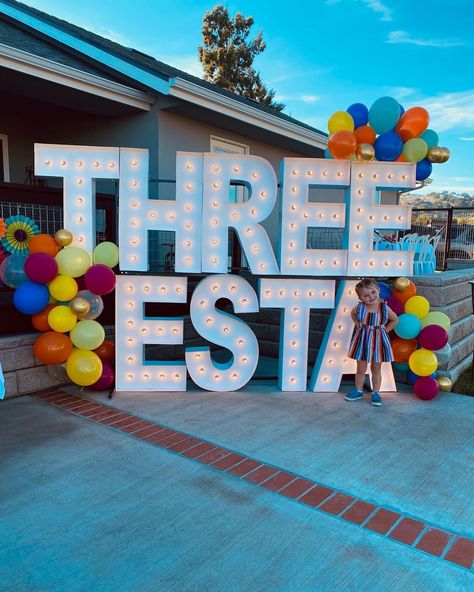 Three Esta Birthday Outfit, Three Esta Birthday Party, Three Esta, Fiesta Birthday Party, Fiesta Birthday, Light Up Signs, Birthday Planning, Some Friends, 3rd Party