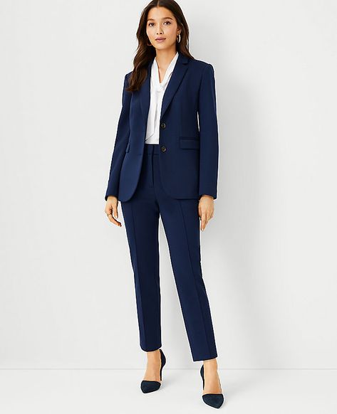 Pant Suits For Women Shoes, Professional Suit For Women, Womens Formal Suits, Business Attire Petite Women, Navy Pants Suit Women, Suits For Women Interview, Suit With Boots Womens, Ann Taylor Suits Work Outfits, Shoes For Suit Women