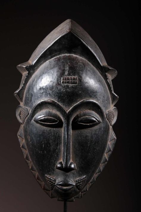 Masque afrique baoulé Afrofuturism Art, Afrique Art, Afrikaanse Kunst, African Mask, Art People, African Masks, African Art, D Art, Carving