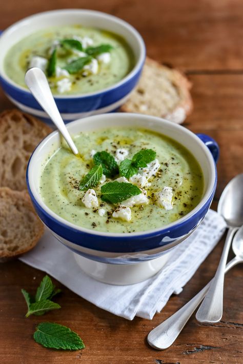 Chilled Zucchini Mint Soup Goat Cheese Soup, Soup With Goat Cheese, Mint Soup, Parmesan Crusted Zucchini, Toasted Crostini, Chicken Tagine, Recipe Soup, Chilled Soup, Zucchini Soup