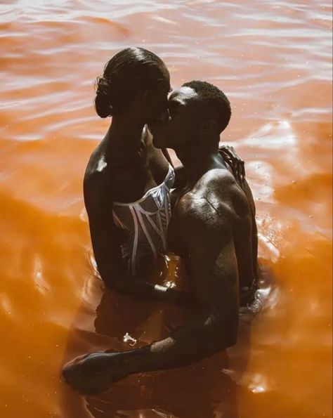 Models To Draw, Black Magazine, Creative Photoshoot Ideas, Black Photography, Black Love Couples, Afro Art, Romantic Art, Pose Reference Photo, Black Culture