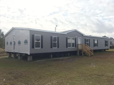 5 Bedroom | 3 Bathrooms | Mobile Home | Double Wide Trailer | Double Wide Mobile Home | My Dream Home | 🙏🏼🙌🏼❤️ | In Love 😍 | Double Trailer Home, Trailer House Double Wide, Triple Wide Trailer Homes, Trailer Double Wide, Mobile Home On Land, Nice Trailer Homes, Cute Trailer Homes, Clayton Mobile Homes, Mobile Home Improvements