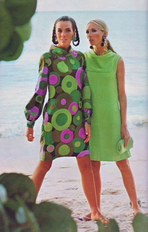 Summer Holidays! Pattern No. 7306 Sizzle colours circle all around this slim silk dress, draped softly from the neckline with long billowy raglan sleeves. No. 7308 Simplicity of lines combined with a rich lime green crepe creates this marvellous A-shaped dress. The focal point is the cowl neck that folds into a square yoke. 60s Fashion Vintage, 60s Vintage Fashion, 60’s Fashion, Lime Green Dress, 1960s Dresses, Circle Fashion, 1960 Fashion, Mid Century Fashion, 60s 70s Fashion