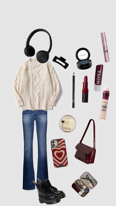 downtown girl #downtowngirl #outfit #downtowngirloutfit Down Town Girl Outfits, Down Town Girl Aesthetic Outfits, Girl Next Door Outfits, Downtown Girl Aesthetic Outfits, Downtown Girl Outfits, Downtown Style, Fall Aesthetic Outfit, Outfit Aesthetics, Thrift Inspo