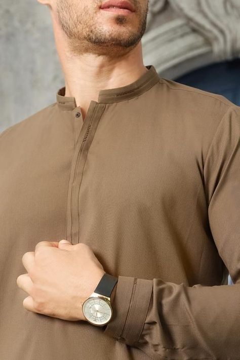 Dressing Sense For Men, Muslim Kids Fashion, Short Kurta For Men, Man Dress Design, Boys Kurta Design, Gents Kurta Design, Gents Kurta, Minimalist Fashion Men, Kurta Men