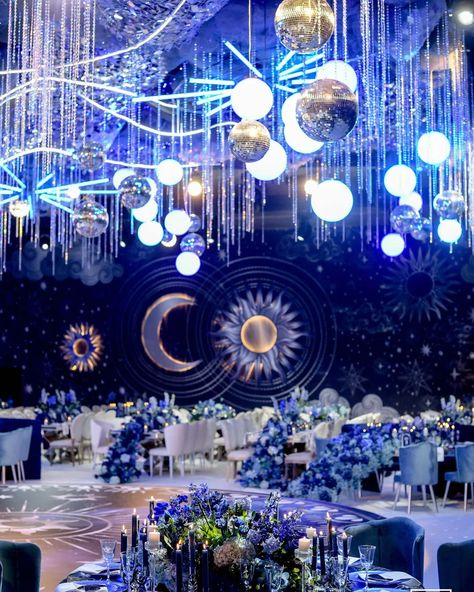 Space Wedding Theme, Starry Night Prom, Constellation Wedding, Debut Theme, Celestial Wedding Theme, Galaxy Wedding, Sweet 16 Themes, Starry Night Wedding, Best Wedding Colors