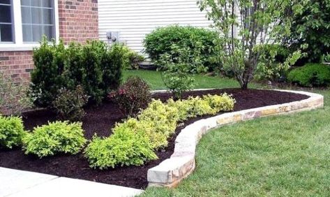 Top 40 Best Stone Edging Ideas - Exterior Landscaping Designs Brick Landscape Edging, Landscape Edging Stone, Stone Flower Beds, Flower Bed Borders, Stone Edging, Flower Bed Edging, Landscape Borders, Stone Landscaping, Landscape Stone