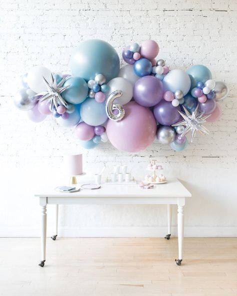 Number Backdrop, Frozen Balloon Garland, Backdrop Balloon Garland, Frozen Birthday Decorations, Frozen 3rd Birthday, Frozen Balloons, Frozen Birthday Party Decorations, 4de Verjaardag, Backdrop Balloon