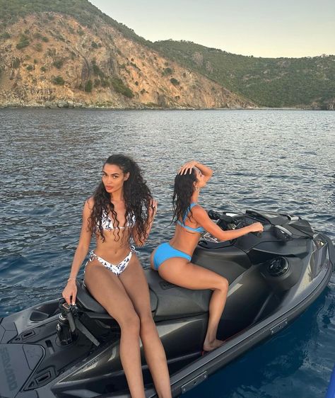 Cydney Christine, Chantel Jeffries, January 4, Ig Post, Dj, Celebrities, On Instagram, Instagram